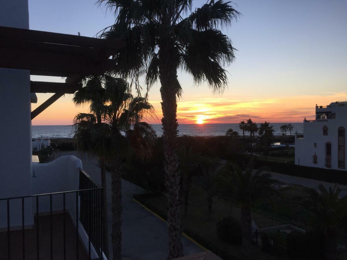 자하라드로아튠스 Exclusivo Zahara Urb Bahia De La Plata 아파트 외부 사진